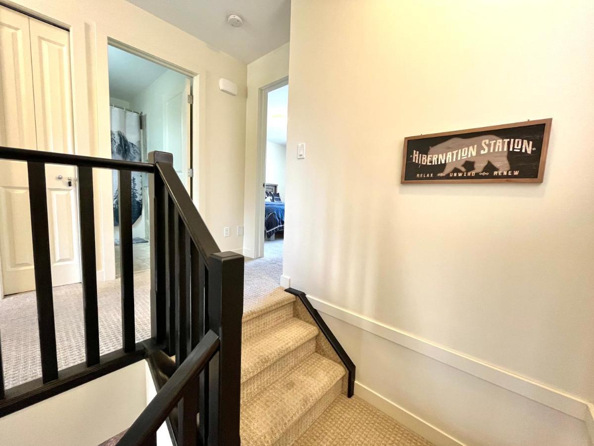Perfect Base Invermere 3Bd Townhouse Mt Views With Garage Kültér fotó
